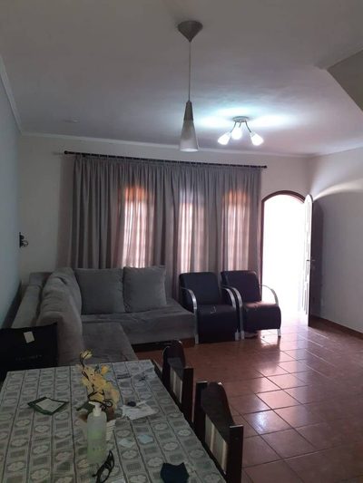 Casa, 3 quartos, 160 m² - Foto 1