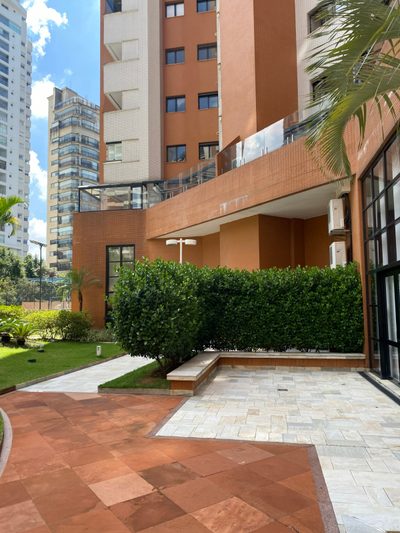 Apartamento, 4 quartos, 160 m² - Foto 1