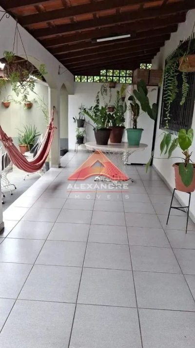 Casa, 2 quartos, 73 m² - Foto 1
