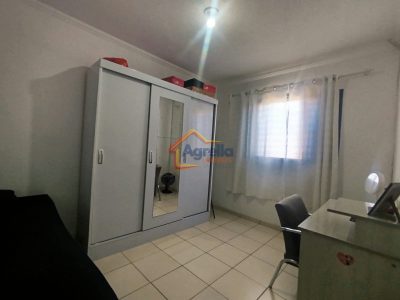 Casa, 2 quartos, 48 m² - Foto 4