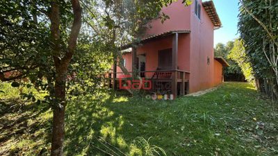 Casa, 3 quartos, 216 m² - Foto 1