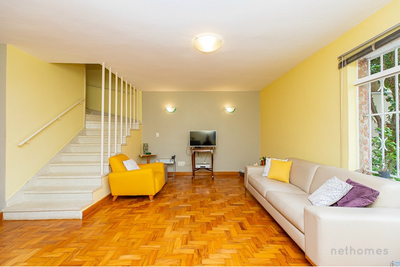 Casa, 4 quartos, 210 m² - Foto 3