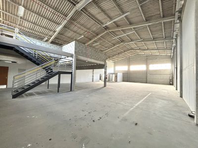 Depósito-Galpão, 470 m² - Foto 2