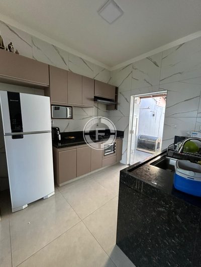 Casa, 275 m² - Foto 2