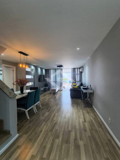 Apartamento, 3 quartos, 222 m² - Foto 1