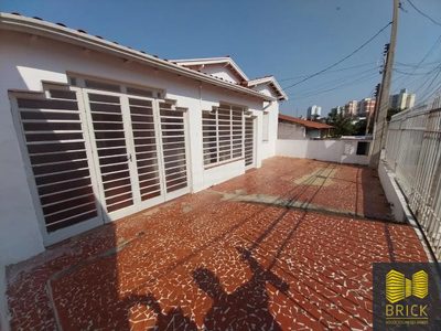 Casa, 4 quartos, 155 m² - Foto 1