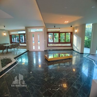 Casa, 6 quartos, 627 m² - Foto 1
