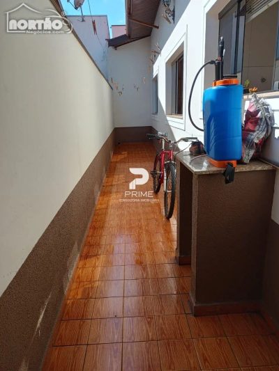 Casa, 6 quartos, 158 m² - Foto 3