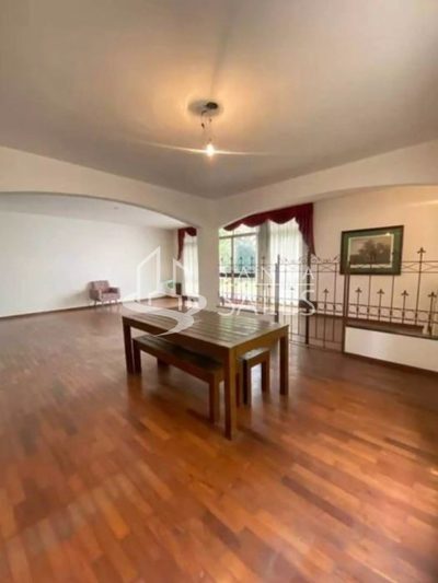 Sobrado, 4 quartos, 387 m² - Foto 2