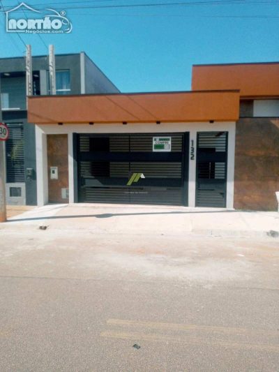 Casa, 5 quartos, 166 m² - Foto 2