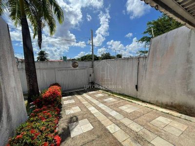 Casa, 3 quartos, 258 m² - Foto 3