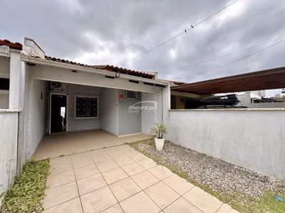 Casa, 3 quartos, 88 m² - Foto 2