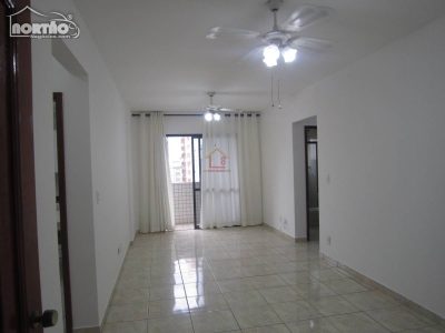 Casa, 3 quartos, 96 m² - Foto 1