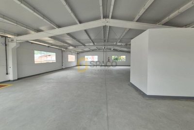 Loja-Salão, 539 m² - Foto 1