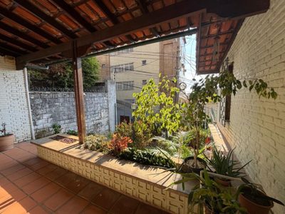 Casa, 3 quartos, 283 m² - Foto 2