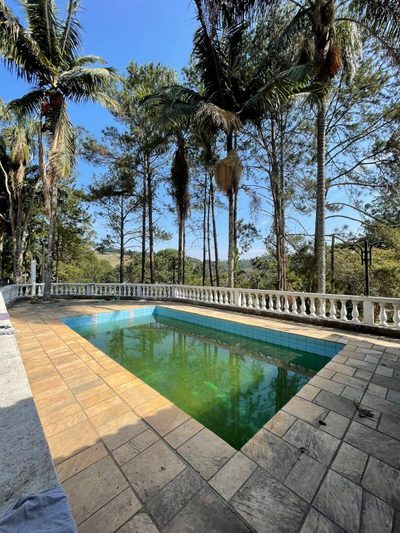 Sítio, 5 quartos, 2100 m² - Foto 1
