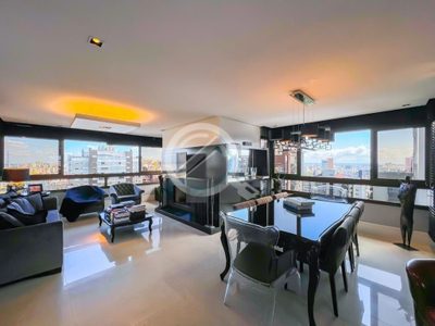 Apartamento, 3 quartos, 160 m² - Foto 1