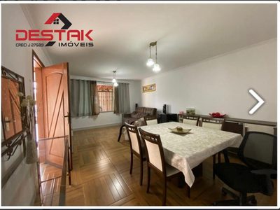 Casa, 4 quartos, 250 m² - Foto 4