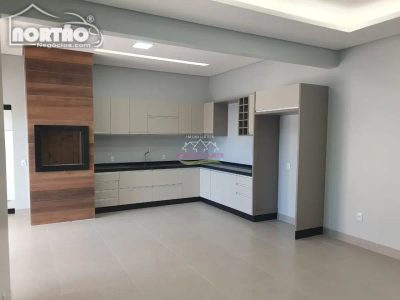 Casa, 3 quartos, 121 m² - Foto 4