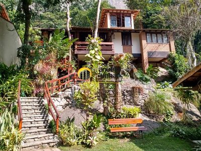 Casa, 3 quartos, 205 m² - Foto 2