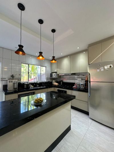 Casa, 3 quartos, 250 m² - Foto 2