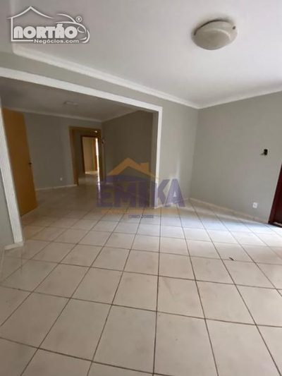 Casa, 4 quartos, 360 m² - Foto 2