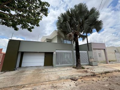 Casa, 4 quartos, 275 m² - Foto 2