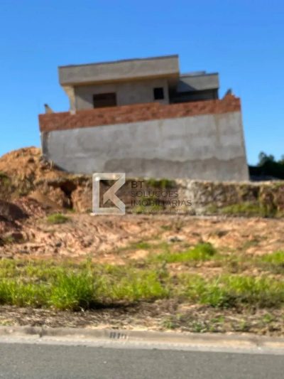 Terreno, 300 m² - Foto 1