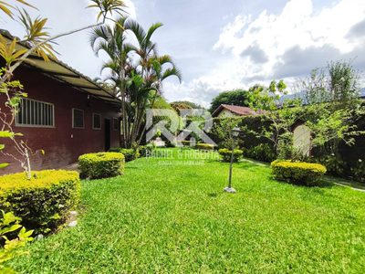 Casa, 3 quartos, 254 m² - Foto 1