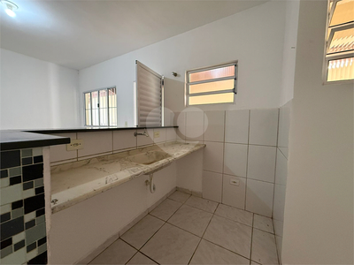Casa, 2 quartos, 60 m² - Foto 4