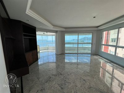 Apartamento, 3 quartos, 236 m² - Foto 5