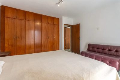 Casa, 3 quartos, 220 m² - Foto 3