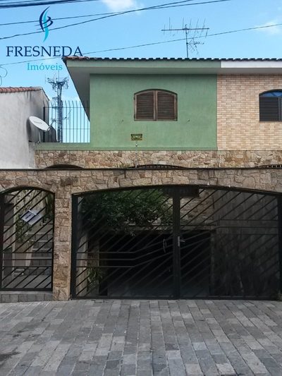 Sobrado, 3 quartos, 179 m² - Foto 1