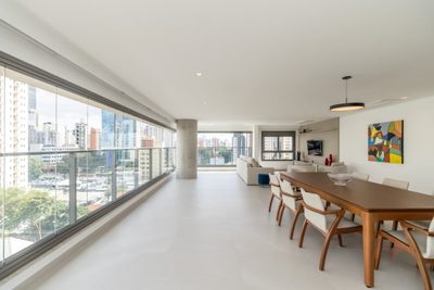 Apartamento, 3 quartos, 211 m² - Foto 1