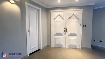 Casa, 3 quartos, 236 m² - Foto 2
