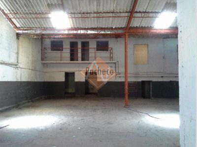 Depósito-Galpão, 680 m² - Foto 2