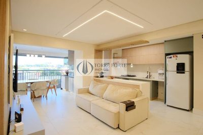 Apartamento, 3 quartos, 140 m² - Foto 2
