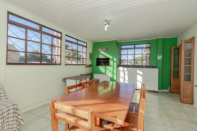 Casa, 4 quartos, 310 m² - Foto 1