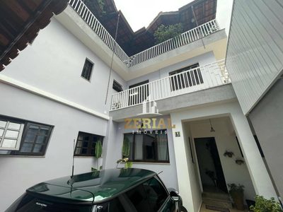 Sobrado, 3 quartos, 188 m² - Foto 2