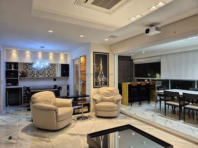 Apartamento, 3 quartos, 181 m² - Foto 1