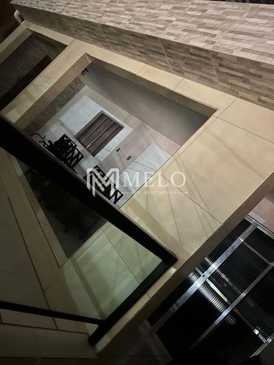 Casa, 6 quartos, 250 m² - Foto 1