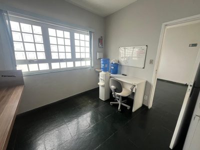 Loja-Salão, 200 m² - Foto 1