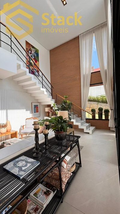 Sobrado, 4 quartos, 381 m² - Foto 3