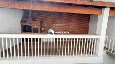Sobrado, 3 quartos, 240 m² - Foto 1