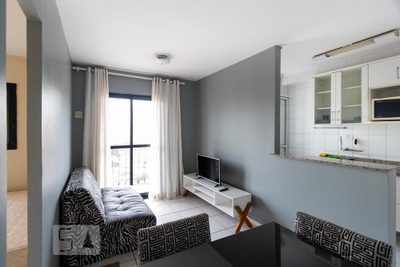 Apartamento, 1 quarto, 37 m² - Foto 1