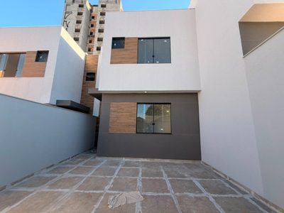 Casa, 3 quartos, 110 m² - Foto 1