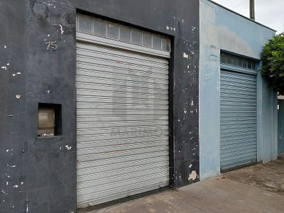 Casa, 3 quartos, 250 m² - Foto 1