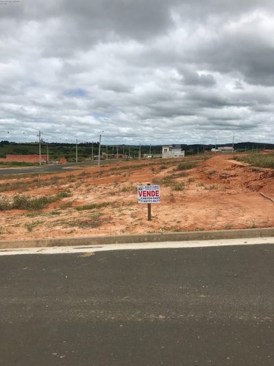 Loteamento e Condomínio, 250 m² - Foto 1