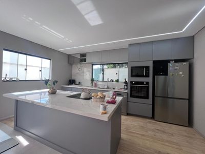 Casa, 3 quartos, 360 m² - Foto 1