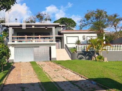 Casa, 3 quartos, 215 m² - Foto 1
